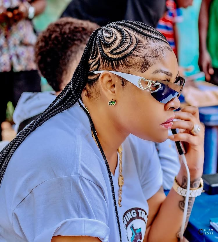 “Nobody don travel reach me” – Angel Okorie brags, flaunts passports