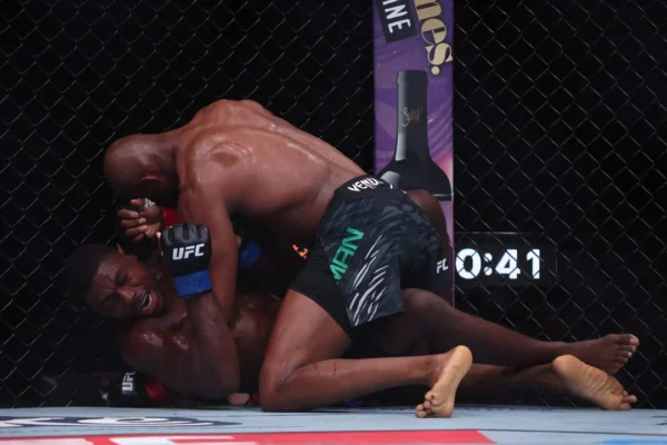 Kamaru Usman Beats Buckley To Claim First UFC Win After Four Years