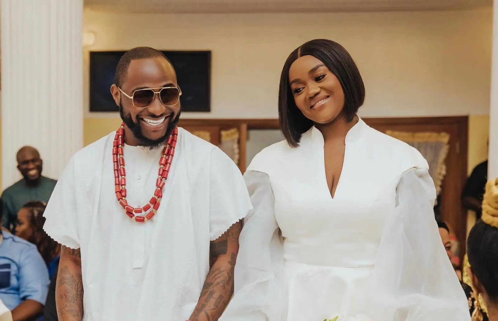 “You’ll understand when you marry” — Davido explains silence to curious fan