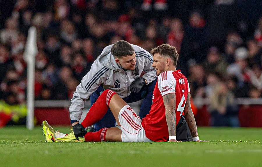 Romano: Ben White out due to injury for at least a month